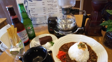 Cafe ＆ Bar  LEON